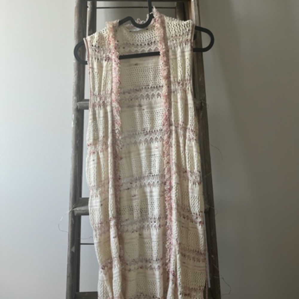 EDC | Long Vest